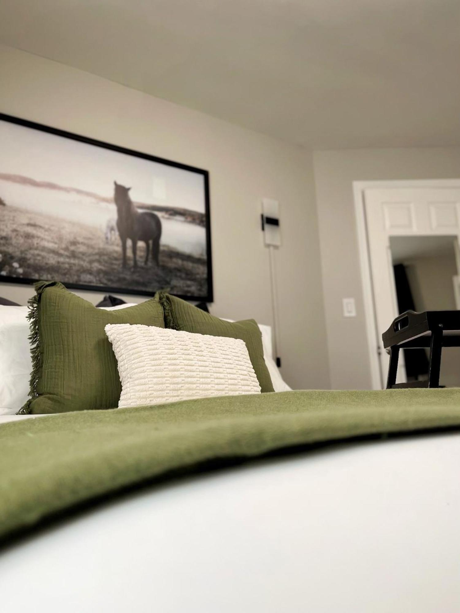*New* The Cozy Haven, 5 Minutes To Atl Airport Apartment Atlanta Exterior photo