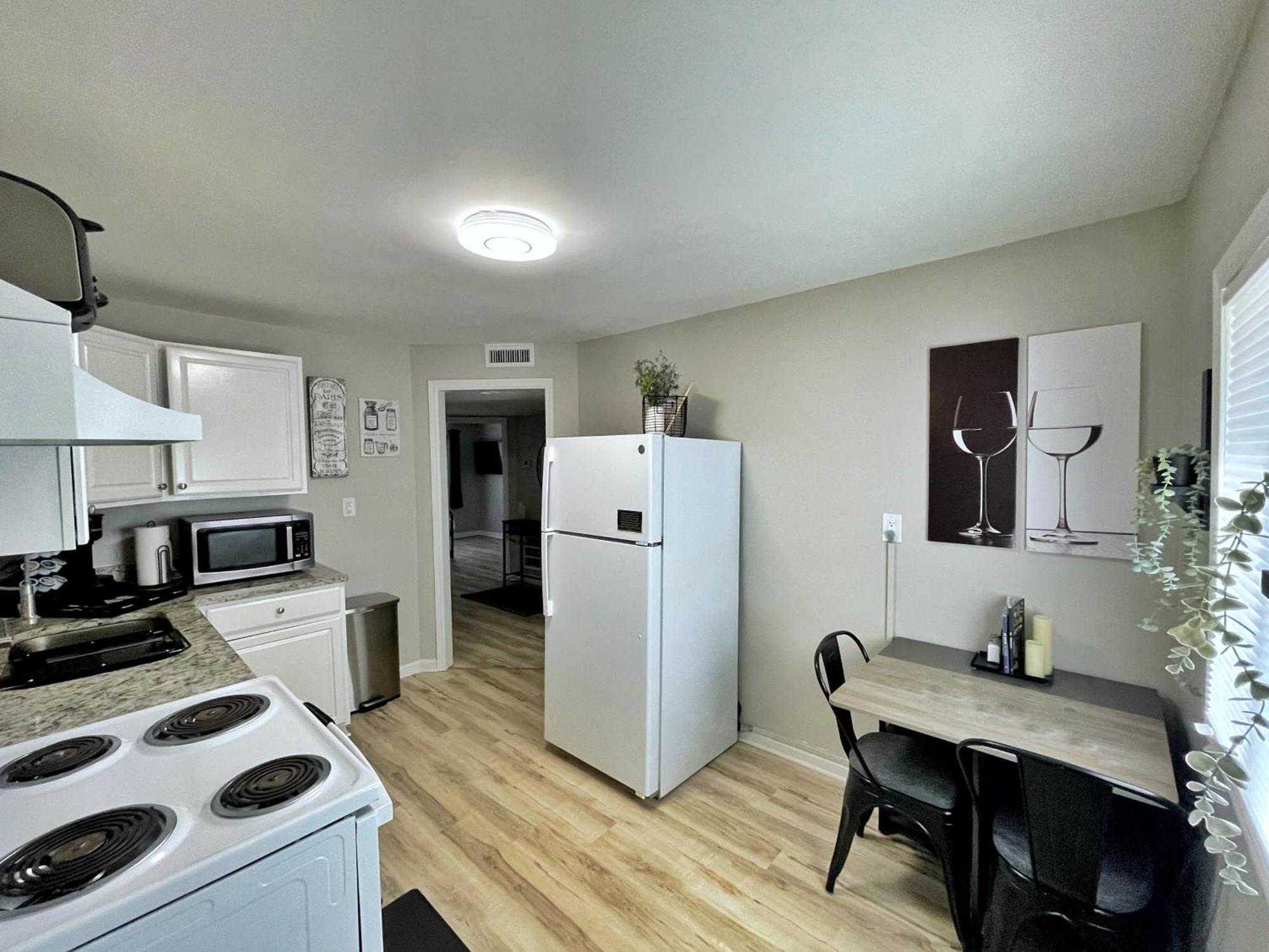 *New* The Cozy Haven, 5 Minutes To Atl Airport Apartment Atlanta Exterior photo